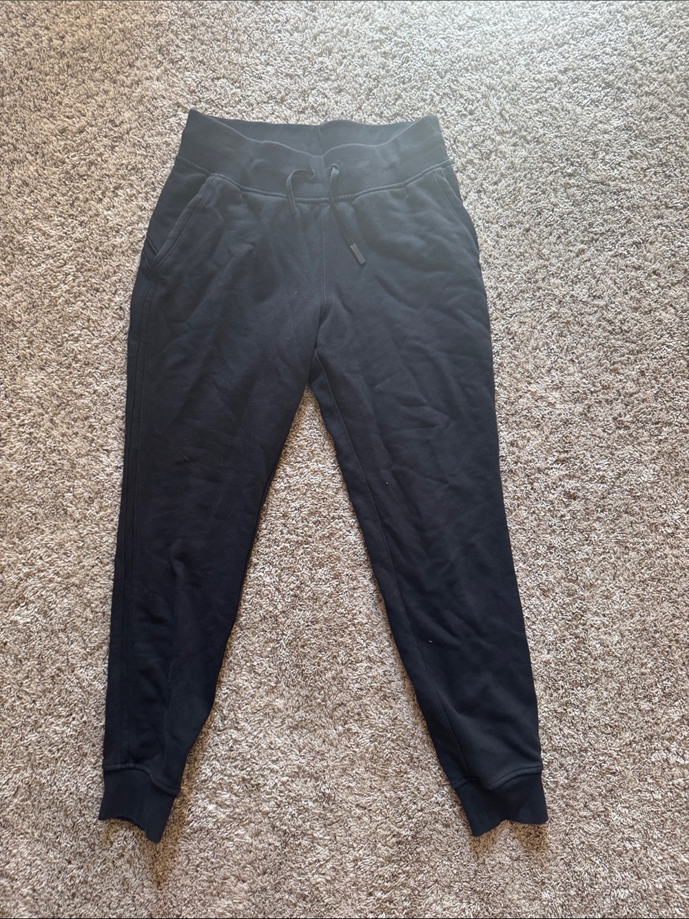 Lululemon Black Jogger Pants sz.6